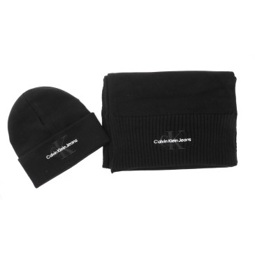 Zestaw czapka z szalem CALVIN KLEIN JEANS GIFTING LOGO BEANIE/SCARF K60K611418