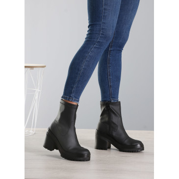 Botki TOMMY JEANS HEELED BOOT EN0EN01947